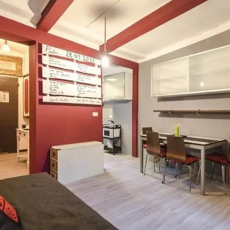 Residenza Zamboni 아파트 *